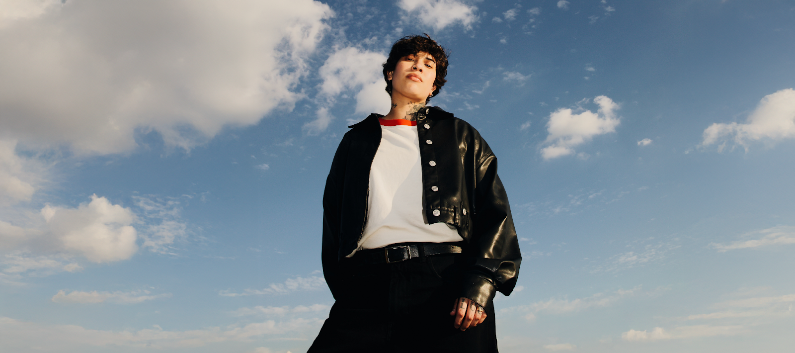 Ana Gabriela lança novo álbum com feat inédito com Nairo