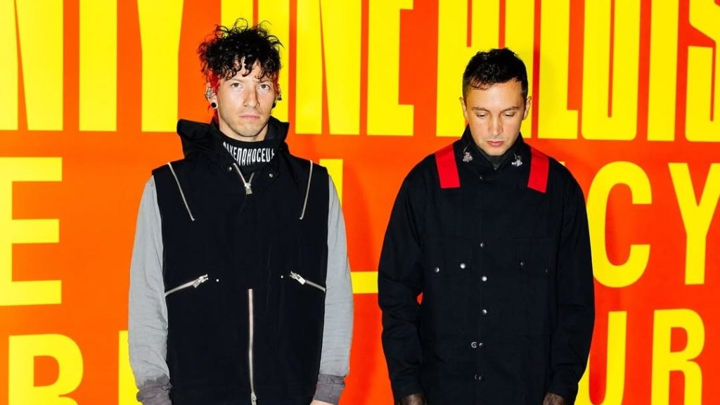 Twenty One Pilots lança clipe de “Drum Show” com Josh Dun nos&nbsp;vocais