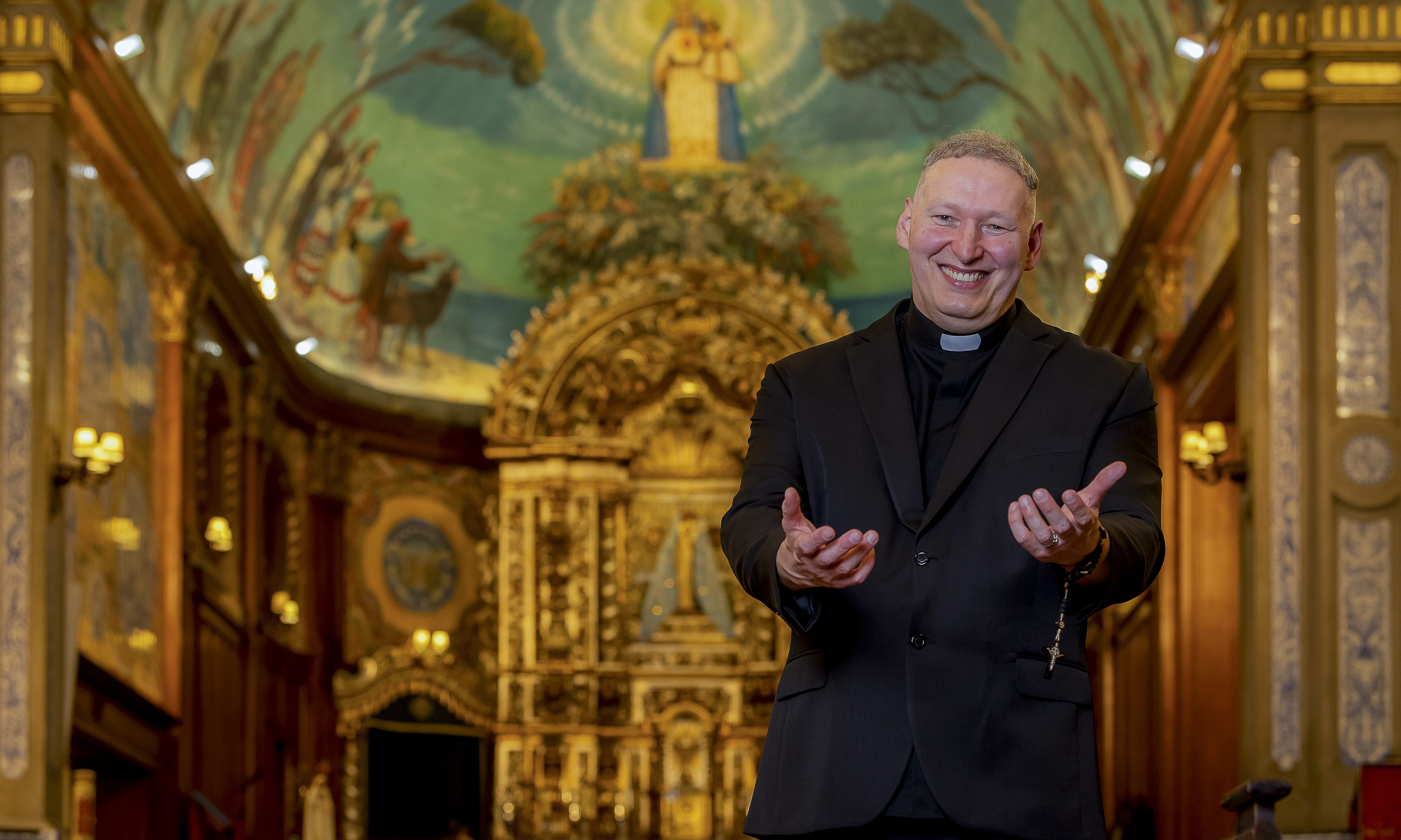 Padre Marcelo Rossi lança “Nossa Senhora” em parceria inédita com Péricles