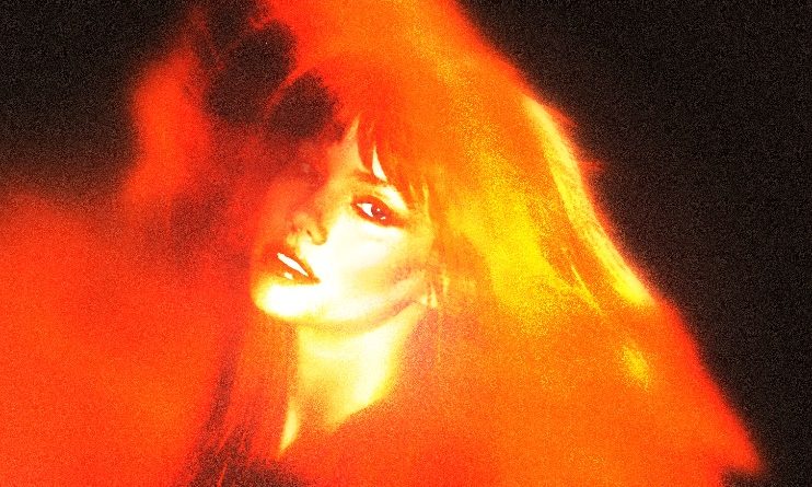 Clarissa marca início de sua nova era com o single “Eu Fim, Você&nbsp;Início”