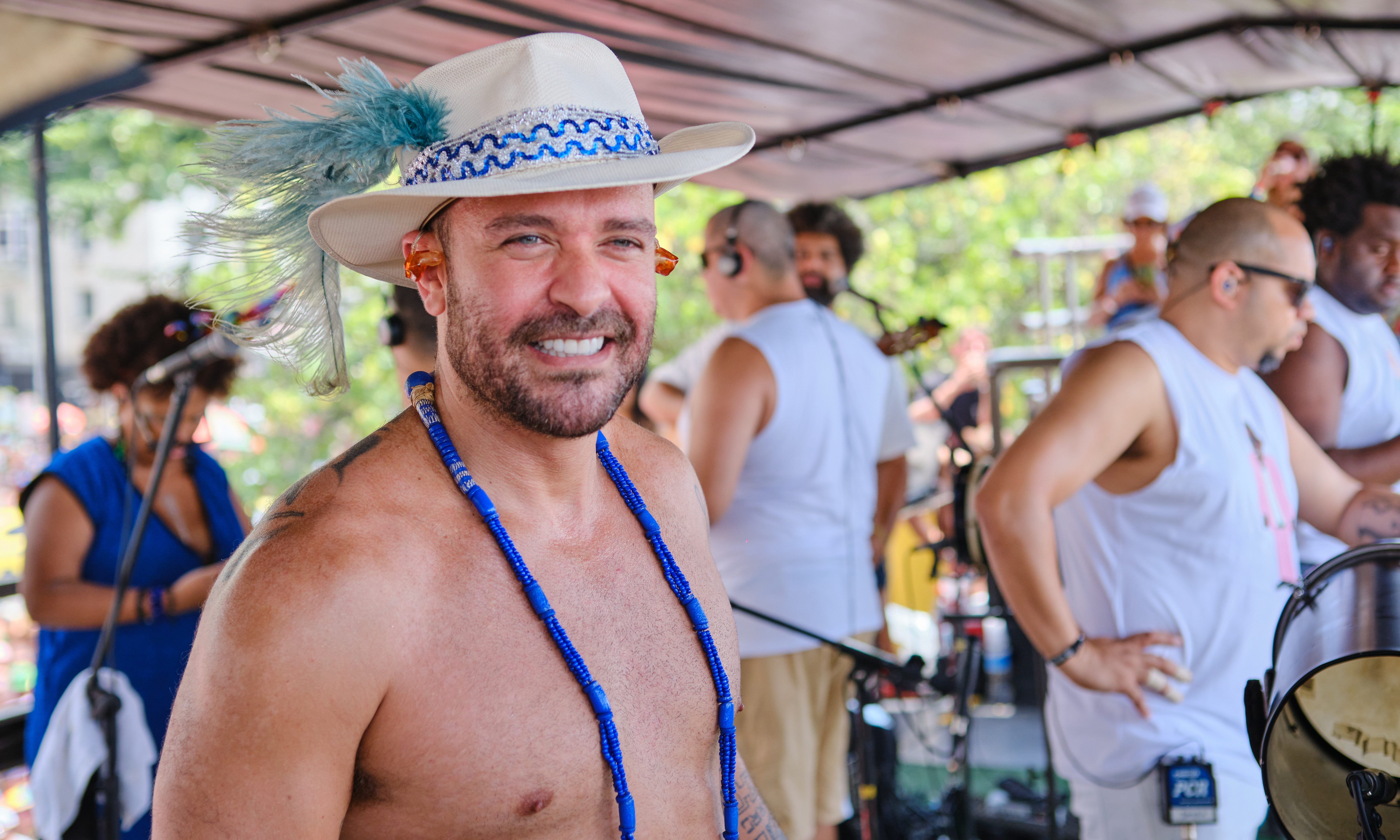 Bloco do Clube do Samba celebra João Nogueira e a história do samba nas ruas de Copacabana dia 17 de fevereiro, no Carnaval do Rio 2026