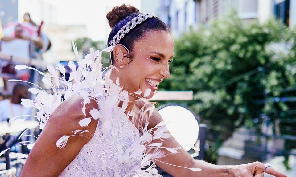 Ivete Sangalo fecha seu Carnaval de Salvador desfilando com Pipoca no Circuito Osmar, no Campo Grande