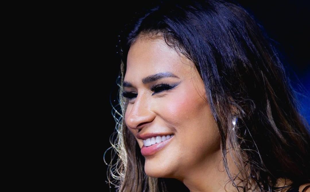 Simone Mendes lança o primeiro volume do DVD “O Melhor de Mim” com repertório 100% inédito e homenagem aos fãs