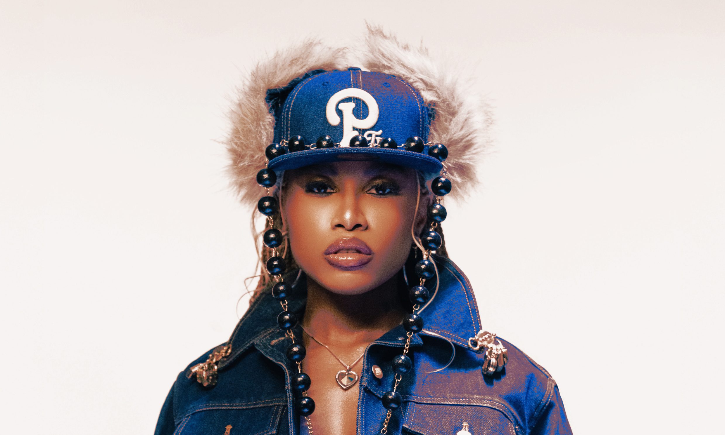 Ebony estreia no From The Block e amplia alcance internacional do rap brasileiro