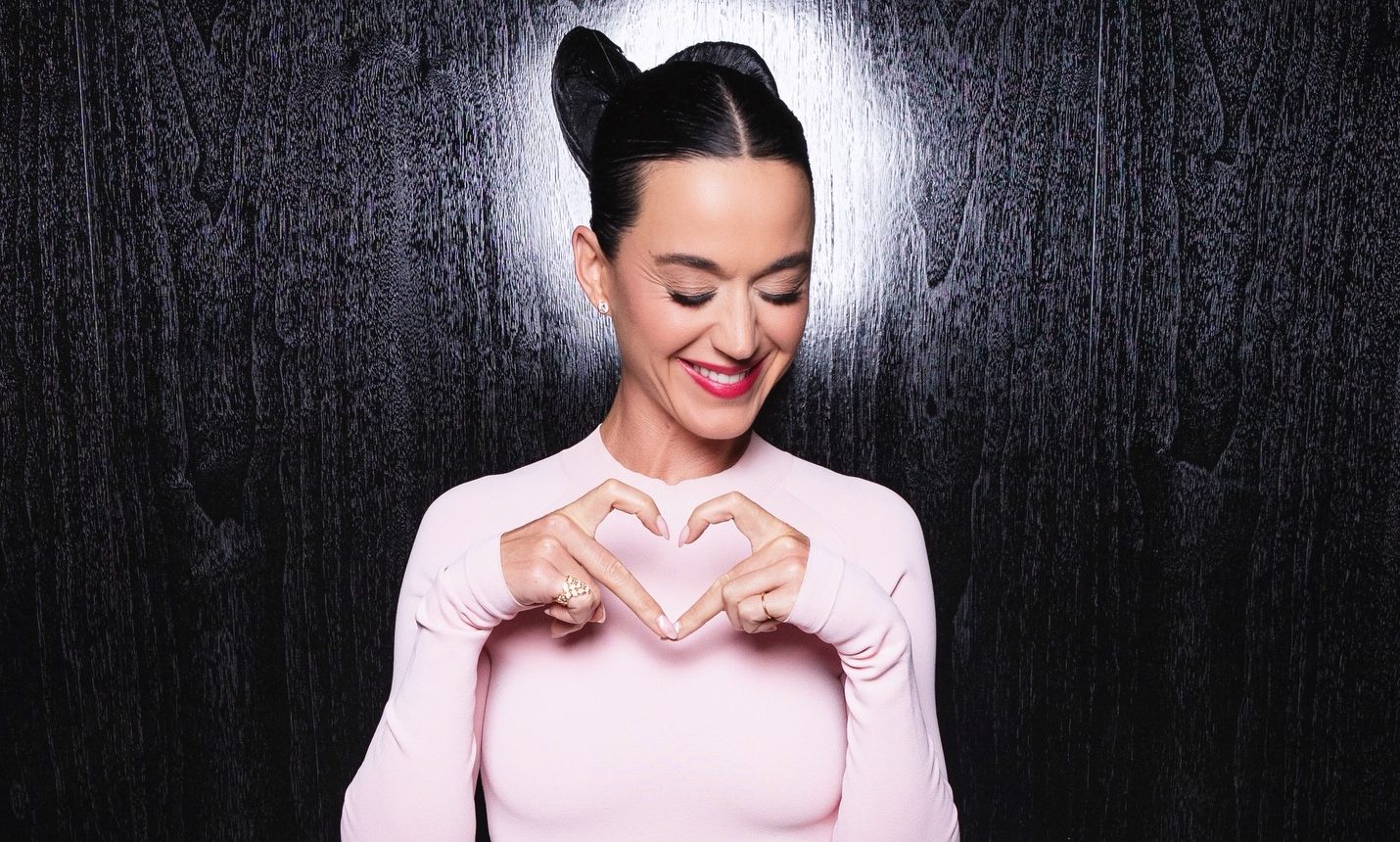 Katy Perry pode ser a próxima atração do mega show em Copacabana em 2027