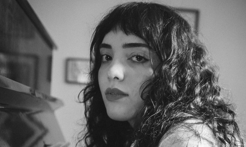 Luna Gouveia apresenta show do álbum SARA na Casa Rockambole, em São Paulo